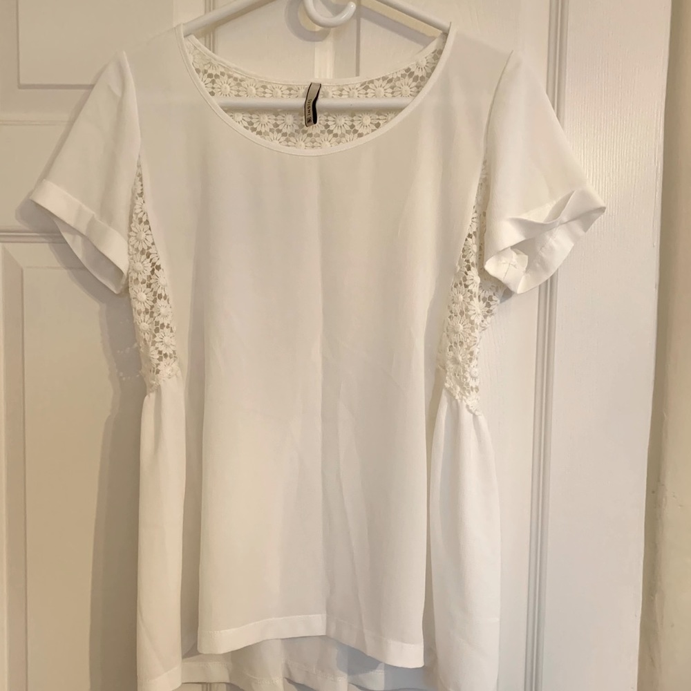 Indies White Flower Blouse